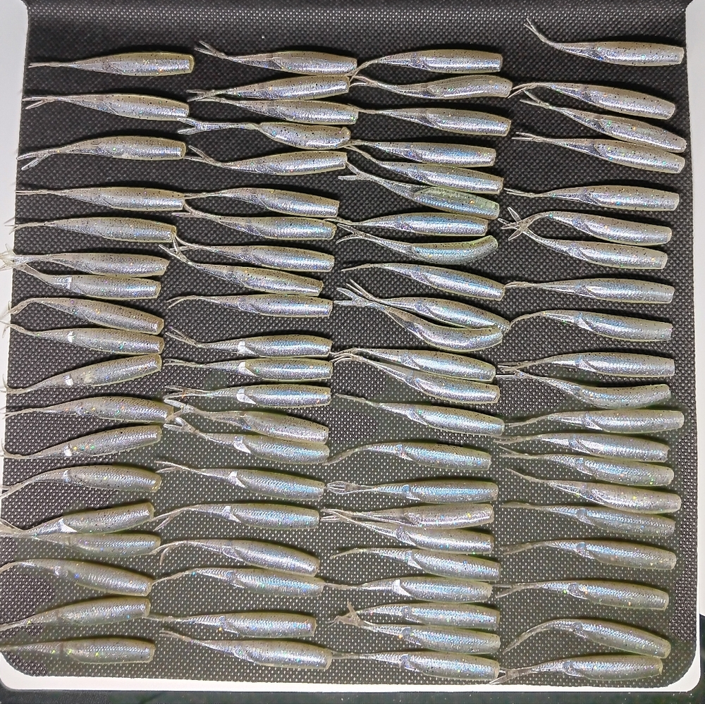 (82)6th Sense Crappie Shindo 2.2" Natural New Fishing Plastics